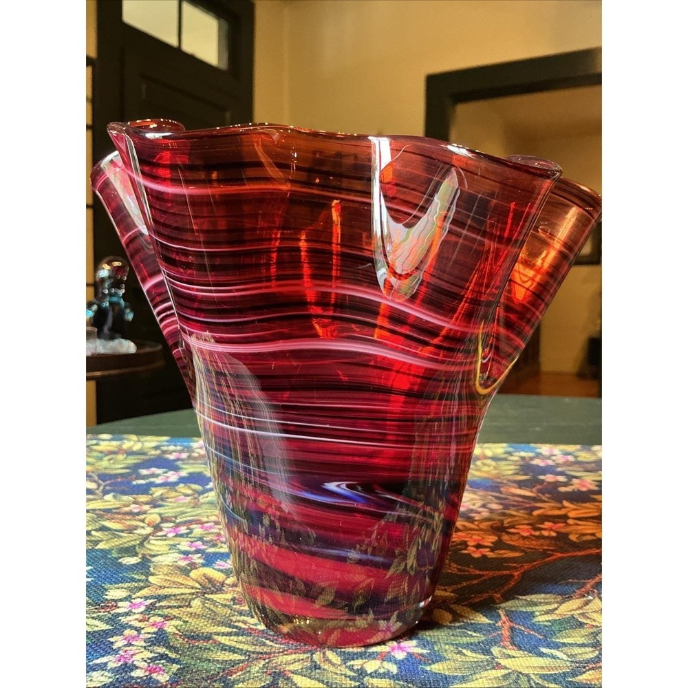VTG 7" x 8" Hand Blown Handkerchief Glass Vase Red, Black & Clear/White Bands